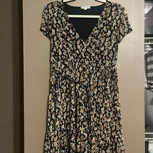 Derek Heart Black and Cream Floral Midi Dress